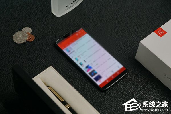 一加5T值不值得买？星辰黑版一加手机5T开箱图赏