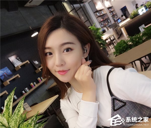 透明壳体设计！魅蓝未发布旗舰耳机遭美女员工曝光