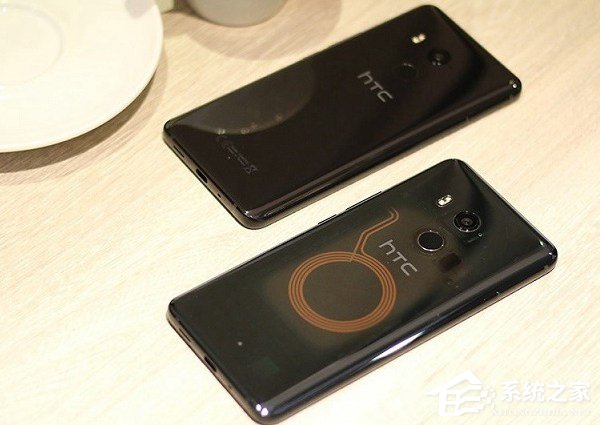 买HTC U11 EYEs还是HTC U11+？HTC U11+与U11 EYEs区别对比