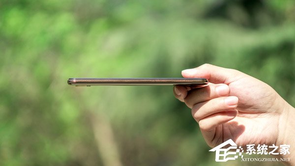 vivo X21屏幕指纹黑金版怎么样？vivo X21屏幕指纹黑金版开箱图赏