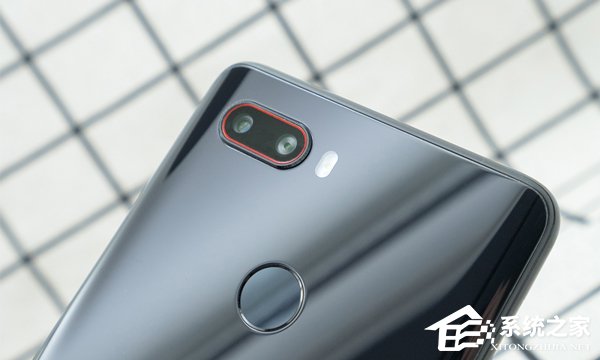买魅族15还是努比亚Z18mini？努比亚Z18mini和魅族15对比评测