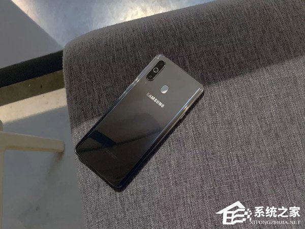 Galaxy A8s好不好？三星A8s全面评测