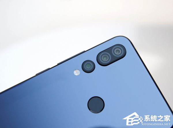 买联想Z5s还是小米8 SE？小米8 SE和联想Z5s对比评测