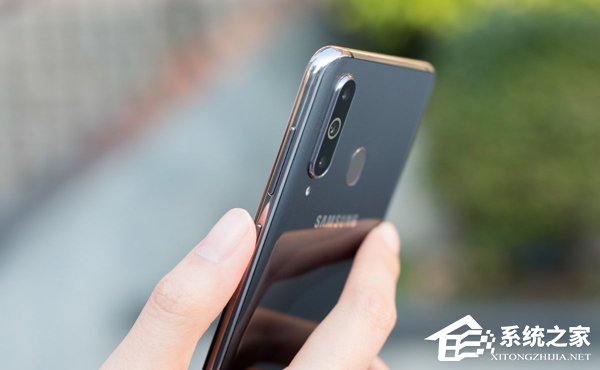 三星A8s值不值得买？Galaxy A8s真机评测