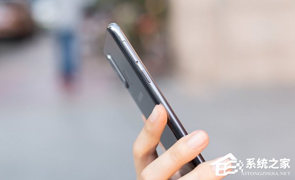 三星A8s值不值得买？Galaxy A8s真机评测