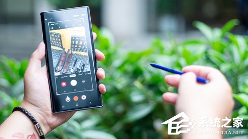 买三星Note 10+还是S10+？三星S10+和Note 10+对比评测