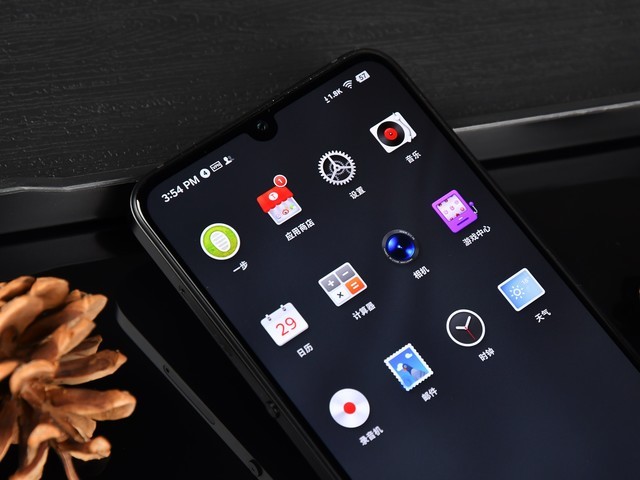 坚果Pro 3好不好？