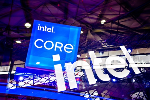 Intel 12代酷睿涨价后又要大降价！i9暴
