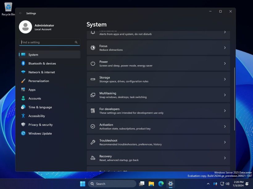 微软 Windows Server 2025 预览版隐藏
