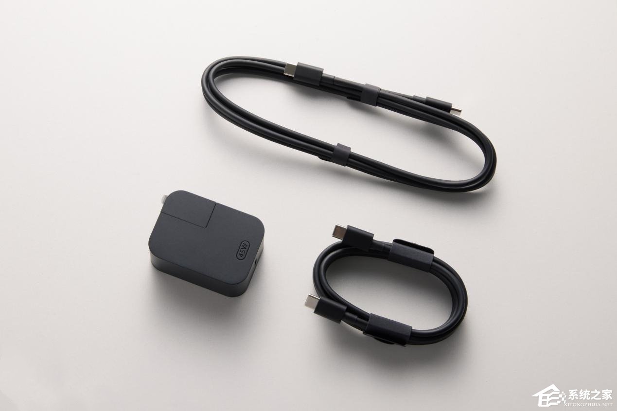 微软 Surface Pro 12 评测:AI 加持的