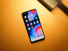 三星A8s怎么样？Galaxy A8s手机深度全面评测