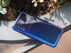 三星A60好用吗？Galaxy A60上手评测