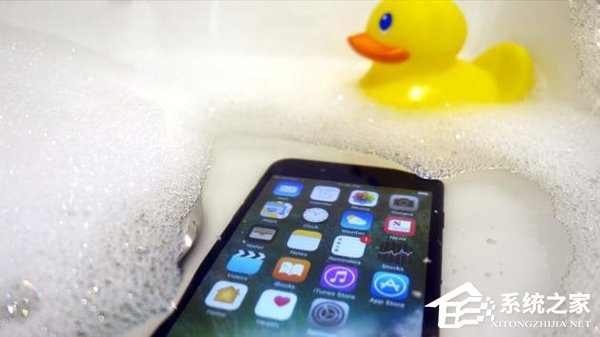 iPhone 7可以泡水吗？