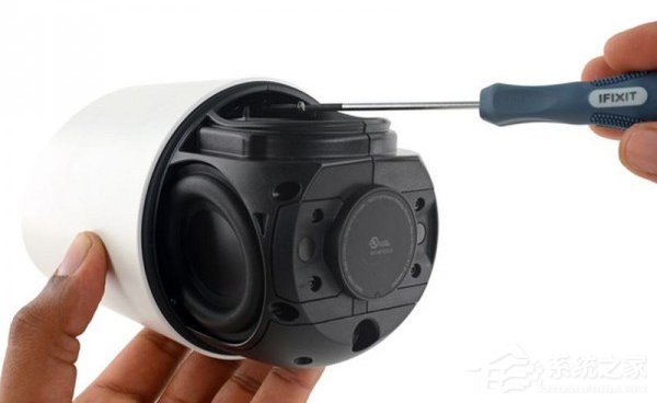 Google Home拆解评测:比亚马逊Echo易于维修