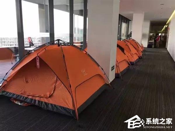 深入天猫双11阿里大后方：小二虽辛苦，但口福不浅