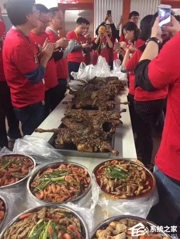 深入天猫双11阿里大后方：小二虽辛苦，但口福不浅