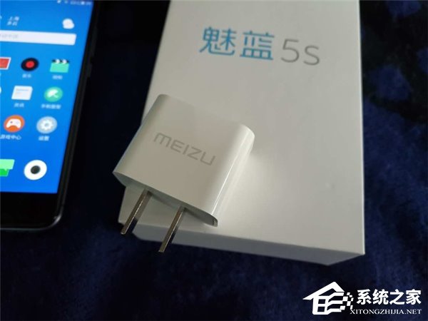 疑似魅蓝5s手机真机抢跑：支持10W快充