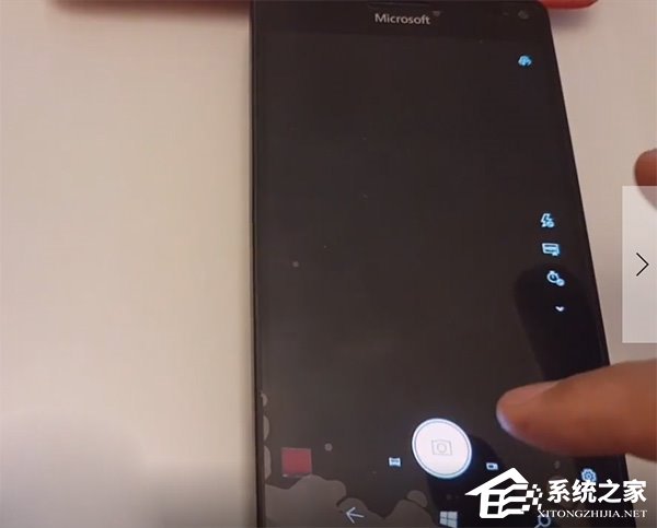 Win10 Mobile锁屏泄密：小心照片被偷看