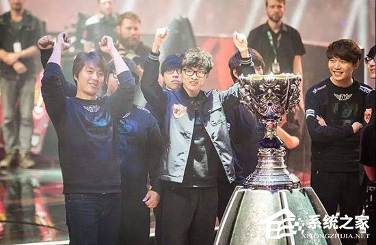 电竞选手多次令五星红旗飘扬，却依旧要承受人们非议