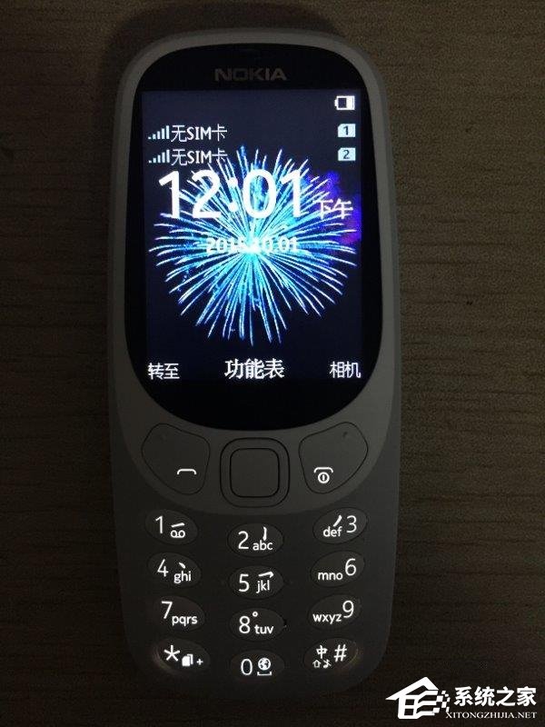 诺基亚3310复刻版灰色开箱上手测评：怀旧经典回归