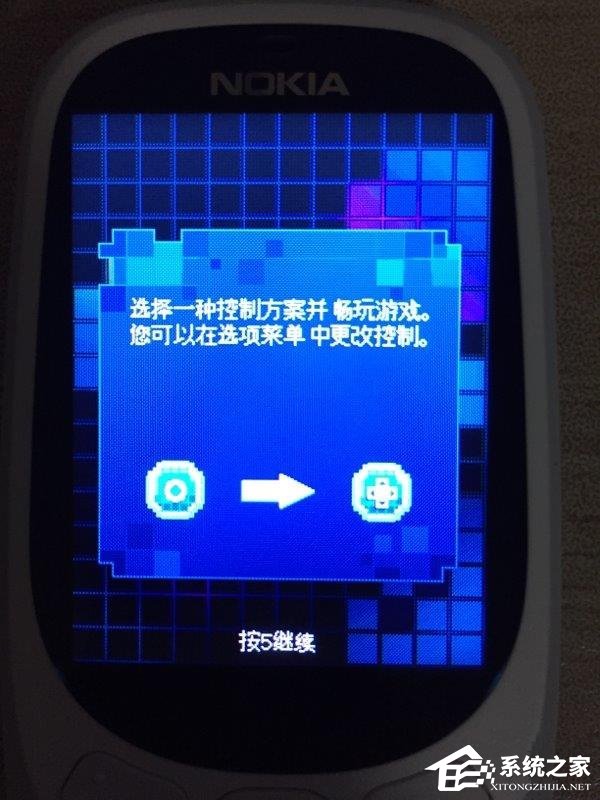 诺基亚3310复刻版灰色开箱上手测评：怀旧经典回归