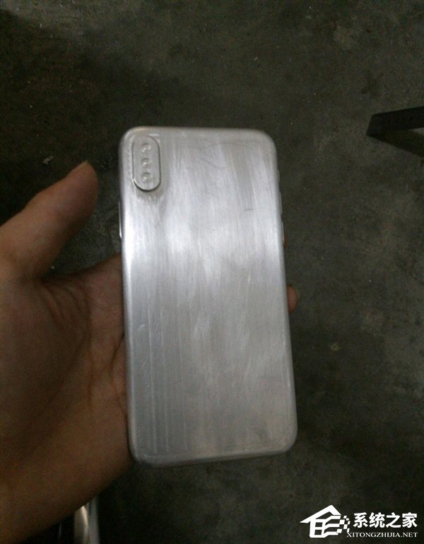 iPhone4的既视感!苹果iPhone8定妆样机曝光