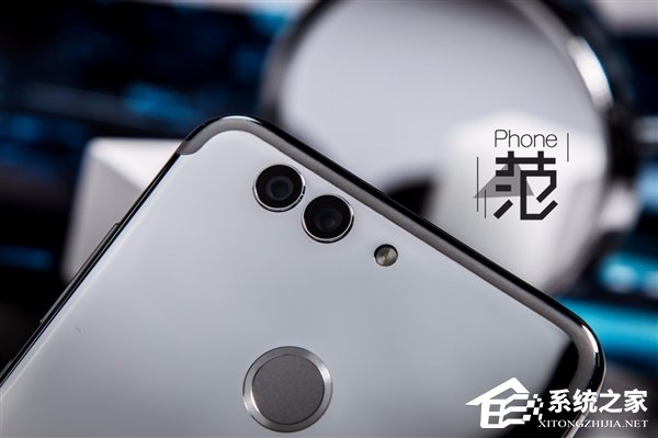 华为nova 2 Plus魔镜版开箱图赏：对标小米6亮银探索版
