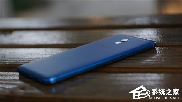 魅蓝Note 6好看吗？魅蓝Note 6孔雀青版开箱图赏