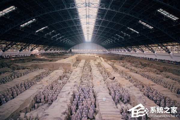 手机掉兵马俑坑秒变“文物”?博物馆:已及时归还失主