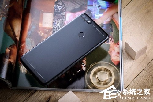 买荣耀畅玩7C还是7X？荣耀畅玩7X和7C区别对比