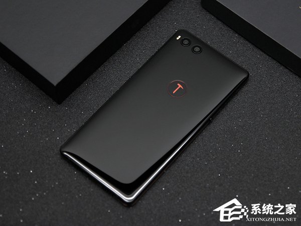坚果R1可以吃鸡吗？坚果R1游戏性能体验评测