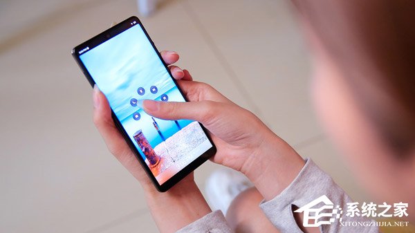 坚果R1值得买吗？坚果R1手机深度全面评测