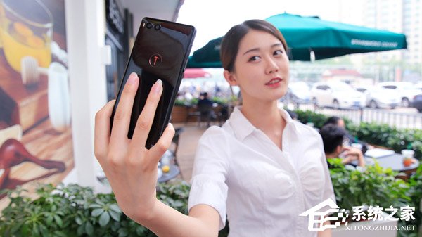 坚果R1值得买吗？坚果R1手机深度全面评测