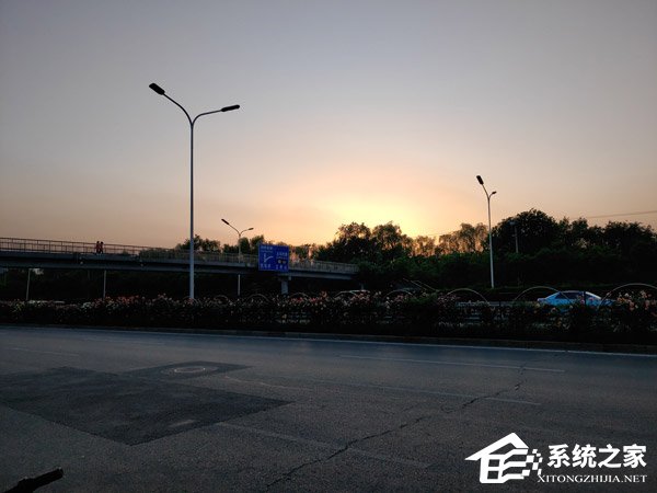 坚果R1值得买吗？坚果R1手机深度全面评测