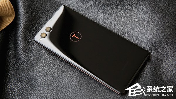 坚果R1值得买吗？坚果R1手机深度全面评测