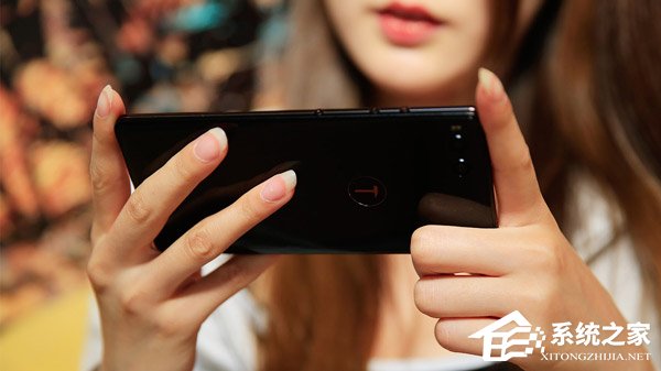 坚果R1值得买吗？坚果R1手机深度全面评测