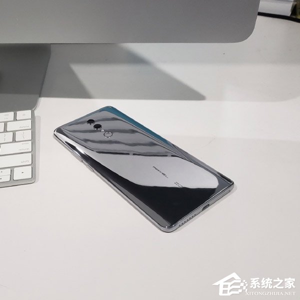 改走“朴素”风？网友放出荣耀Note 10手机真机照