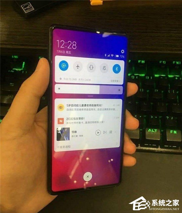 预装MIUI 10！外媒放出小米MIX 3真机上手照
