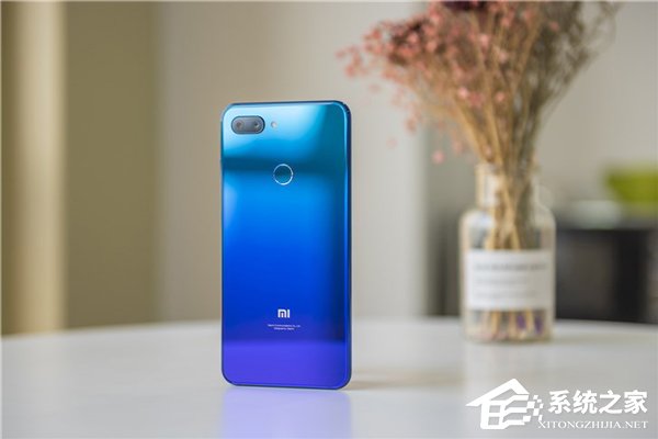 渐变色机身!小米8青春版真机图赏
