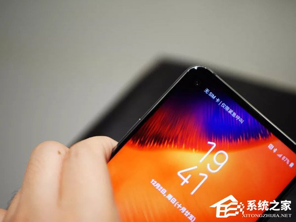 Galaxy A8s好不好？三星A8s全面评测