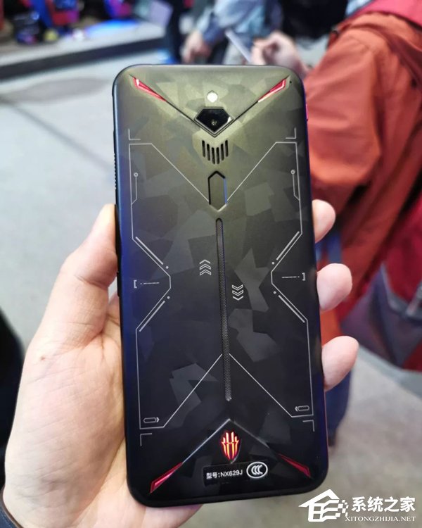 红魔3值得买吗？红魔3手机简评