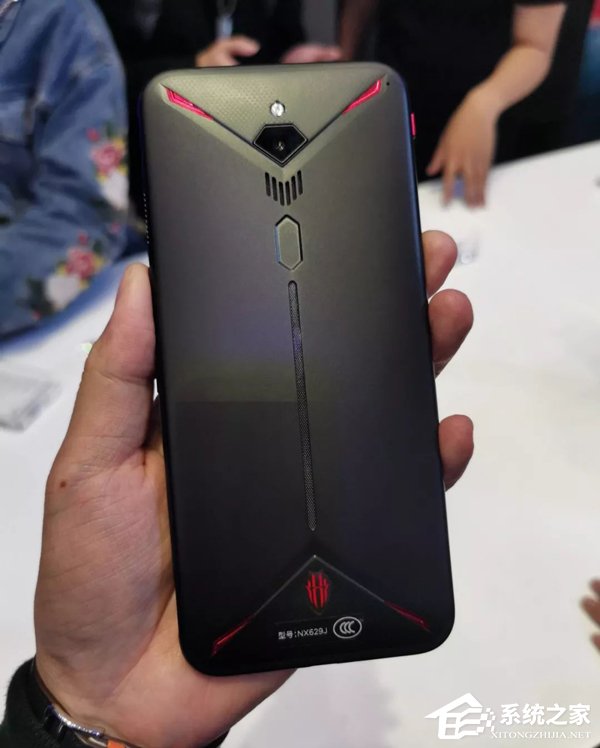 红魔3值得买吗？红魔3手机简评