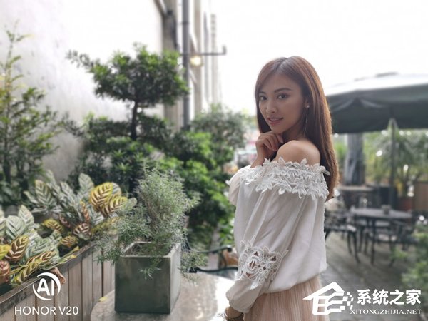 买荣耀V20还是小米9？小米9和荣耀V20手机拍照对比