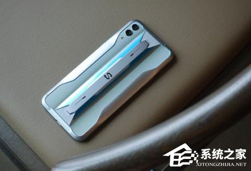 买华硕ROG游戏手机2还是黑鲨游戏手机2 Pro？黑鲨2 Pro和华硕ROG 2区别对比