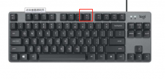 Win7纯净版开机卡在欢迎界面后黑屏怎么回事？