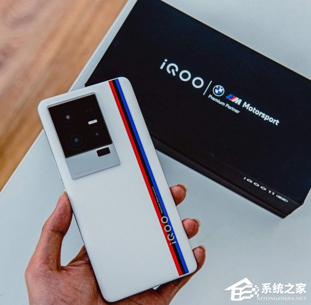 小米13和iqoo11哪个好?教你小米13和iq