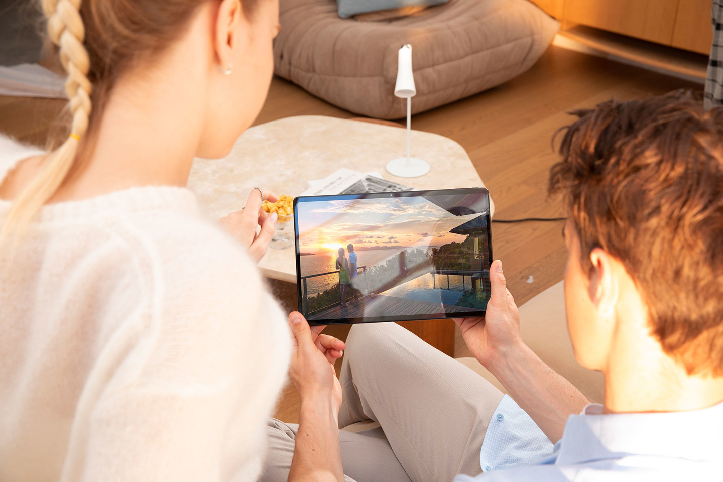 Robo&Kala 推出二合一笔记本：搭载高通