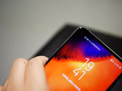 Galaxy A8s好不好？三星A8s全面评测