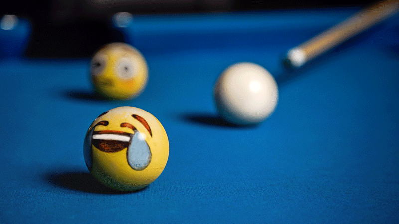 艺术家把emoji表情做成台球：超萌超可爱