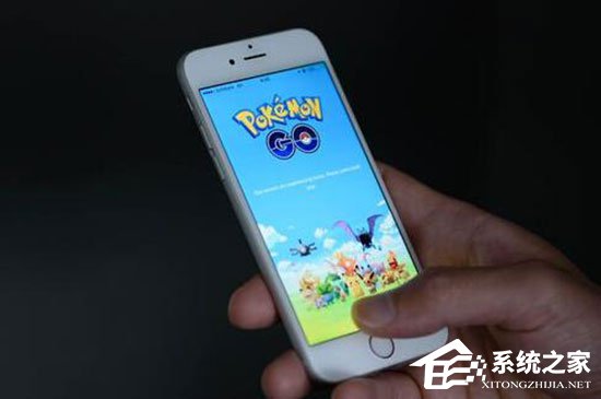 日本司机驾车玩《口袋妖怪GO》引发车祸